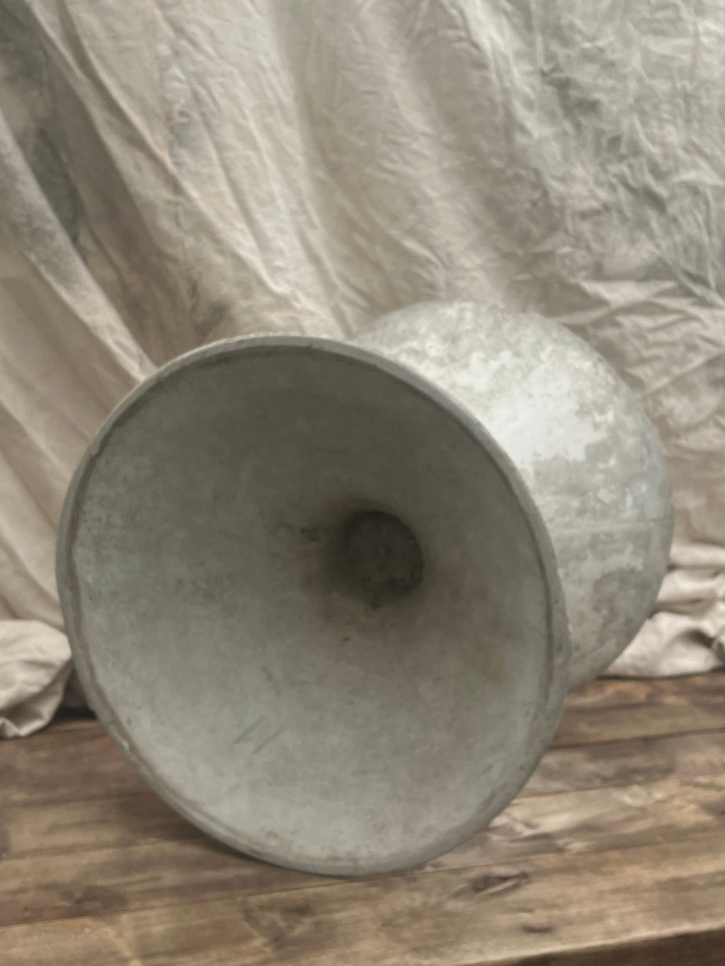 outdoor concrete planter