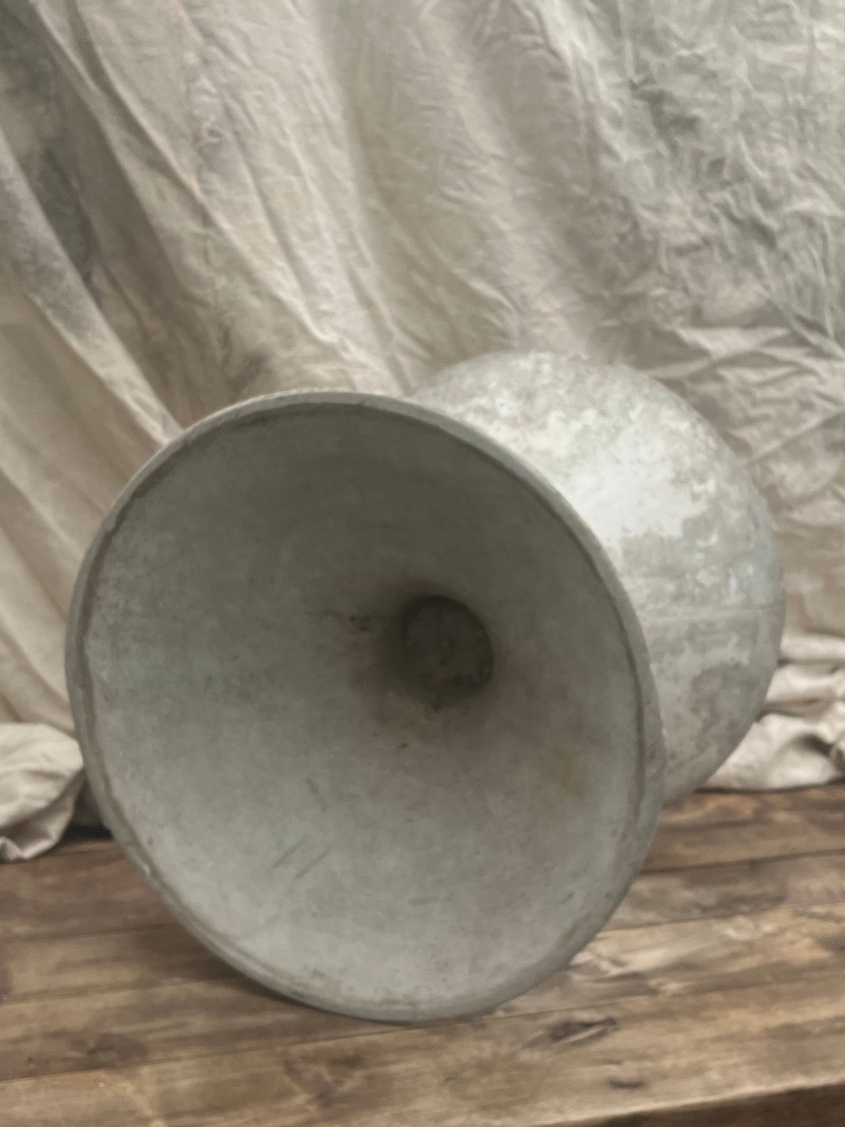 outdoor concrete planter