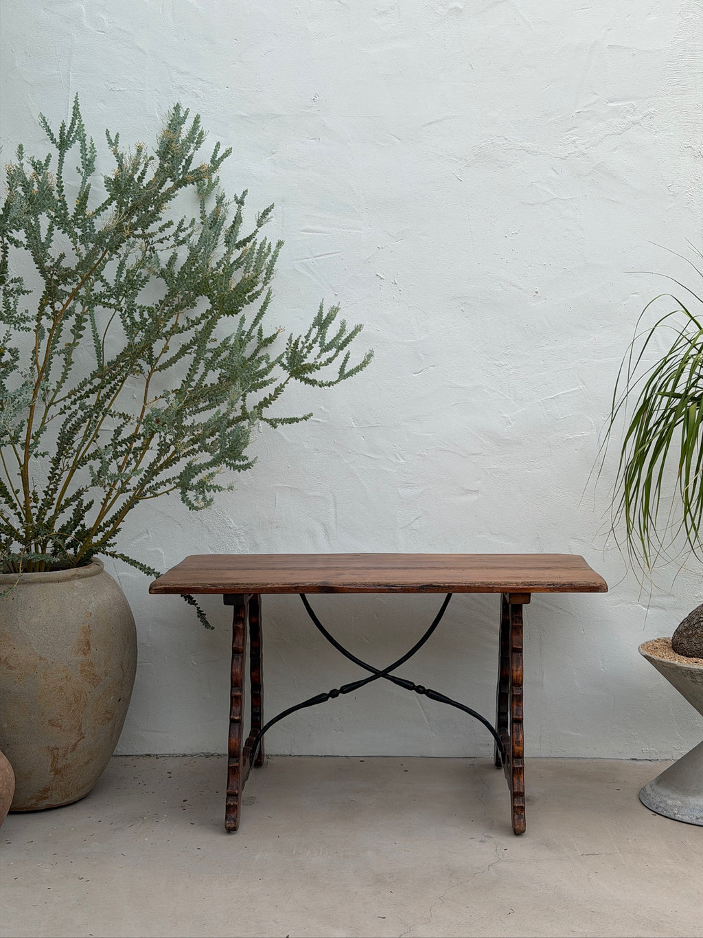Vintage Spanish Revival console table in wood and wrought iron