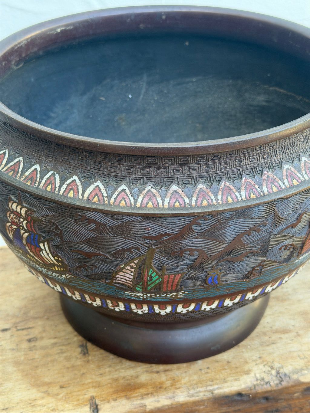 Decorative Japanese-style enamel planter with maritime scene