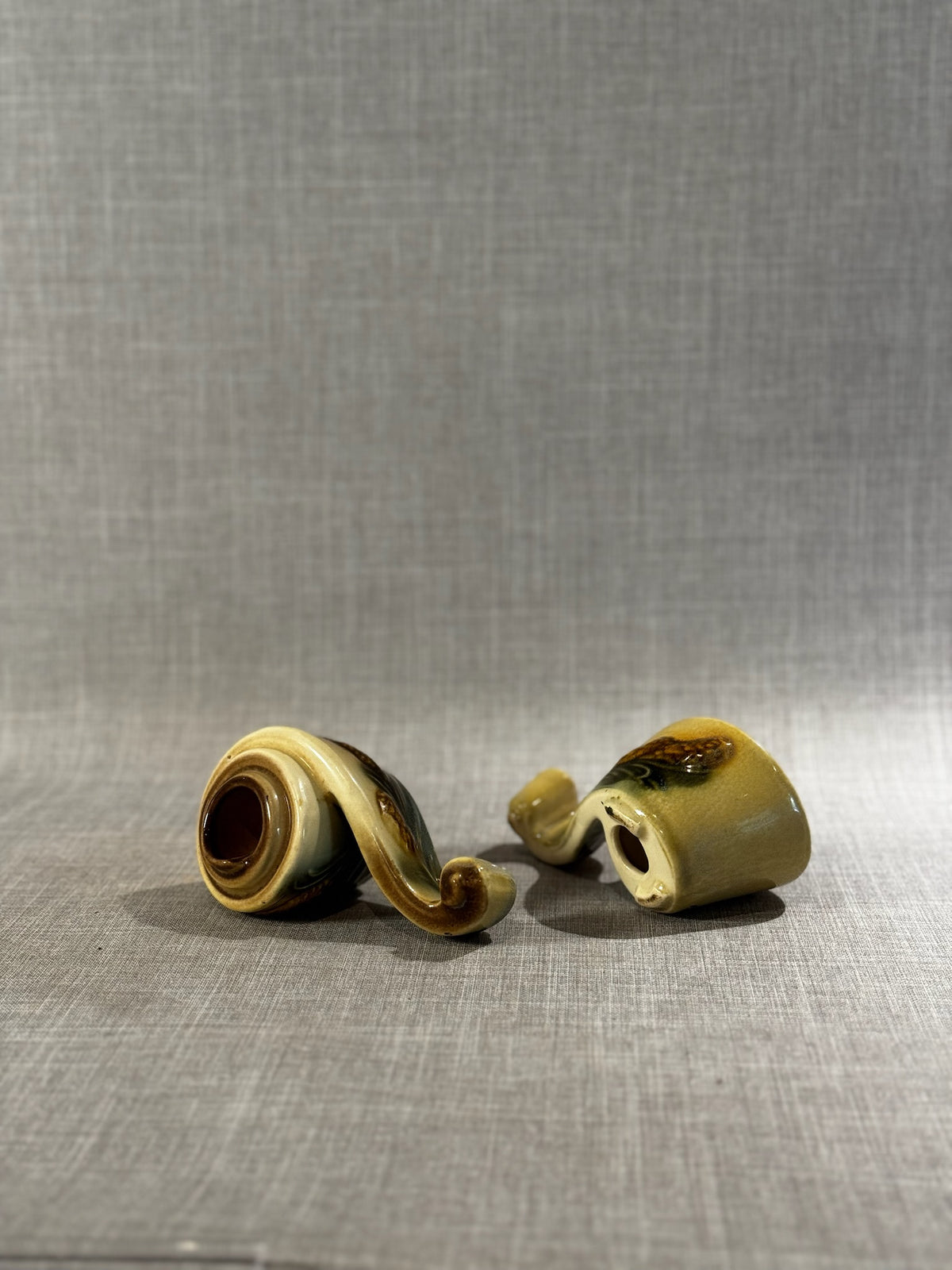 Vintage Hull Pottery Pine Cone Candle Holders – Parchment Glaze Pair