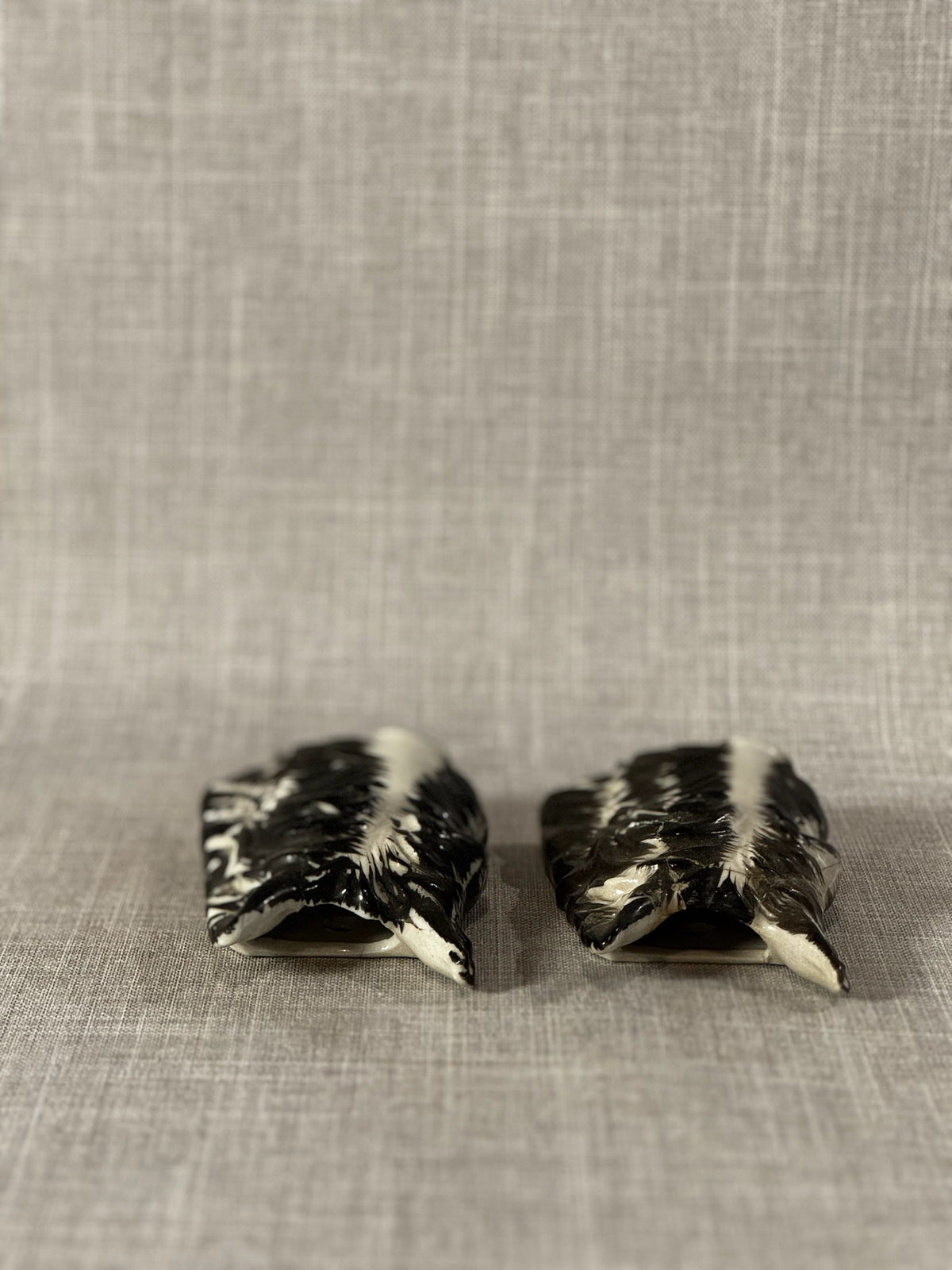 Mid-Century Japanese Scottie Dog Ceramic Wall Pocket Pair – Hand-Painted Figural Canine Décor