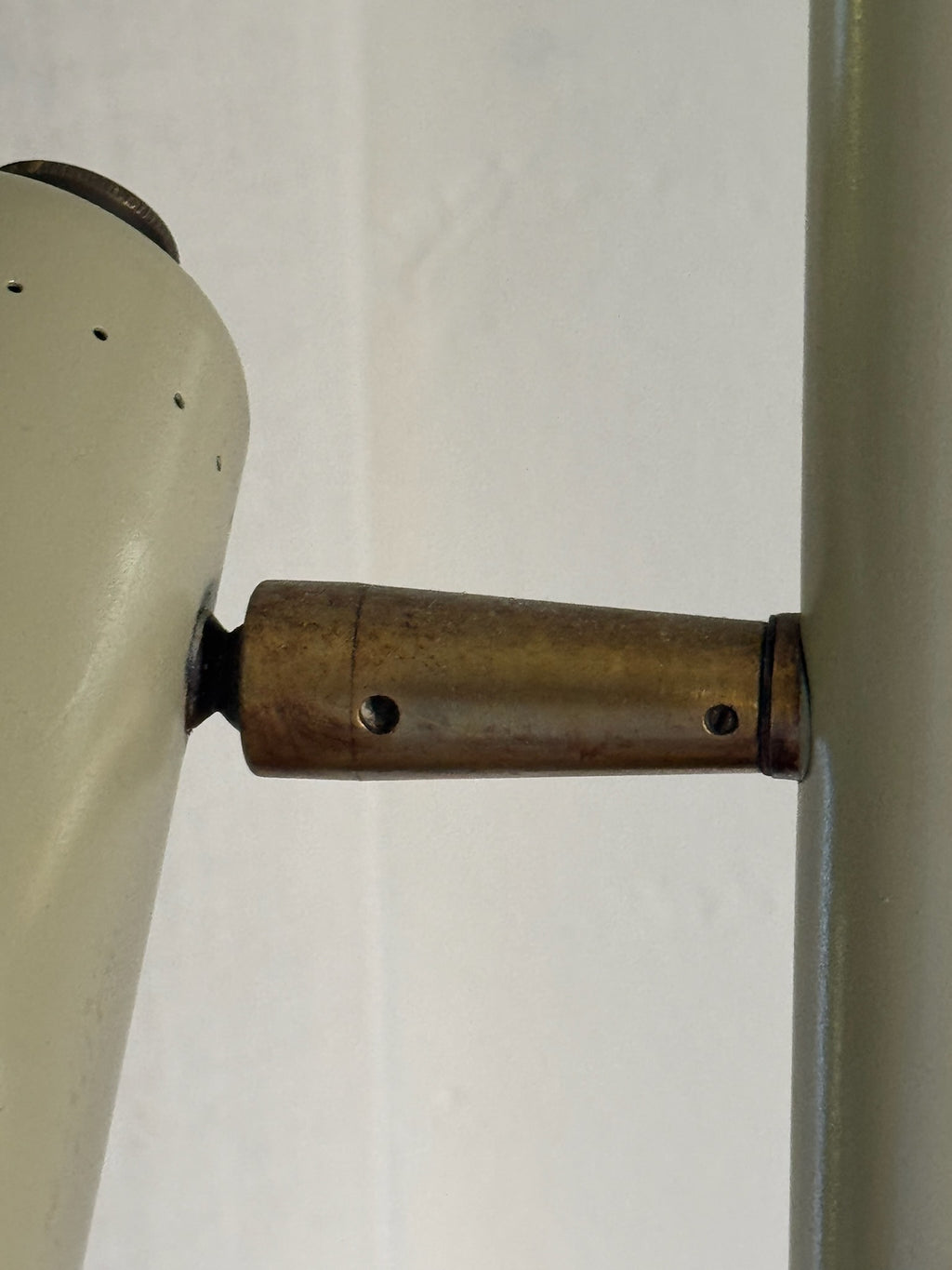Raymond Loewy Era Stiffel Mid-Century Modern Tension Pole Floor Lamp