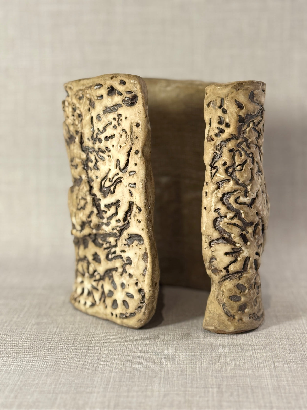 Organic Brutalist Studio Pottery Sculpture Vessel – Handcrafted Mid-Century Abstract Ceramic Art in Earth-Toned Glaze