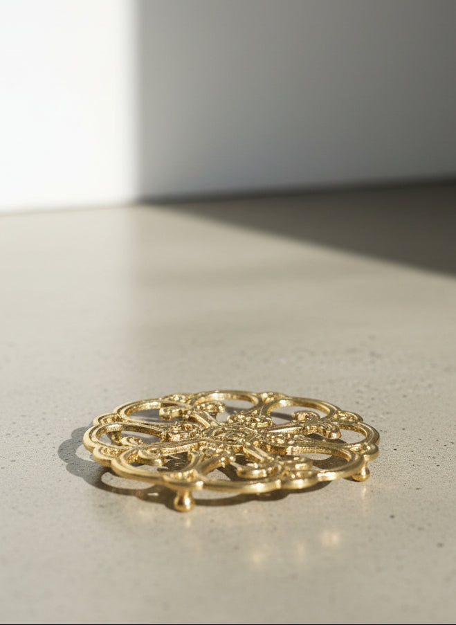 Vintage Solid Brass Openwork Round Trivet on Three Feet – Ornate Mid-Century Table Protector