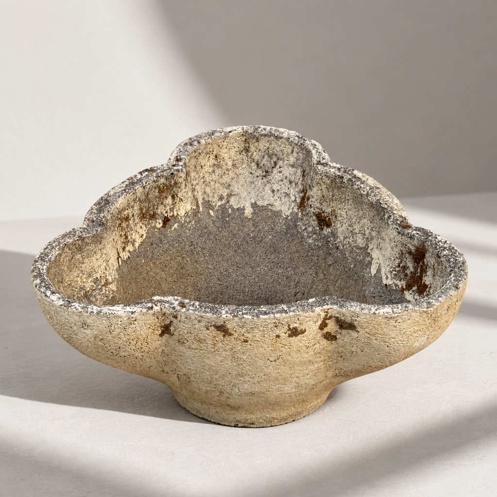 Mid-century Brutalist concrete planter with sculptural clover form