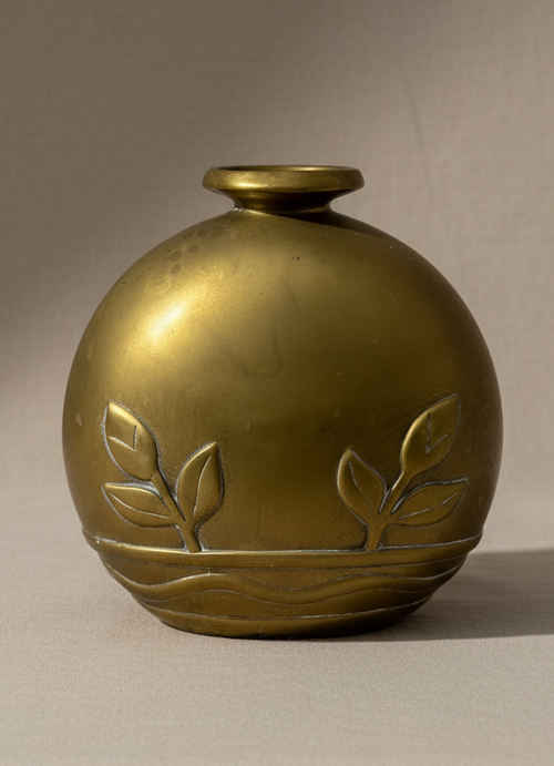 1980s Dolbi Cashier brass vase with embossed floral and wave motifs, Art Deco revival design, and aged patina, a luxurious vintage decorative collectible — Hommes and Gardens, Pots + Vessels Collection, Decorative Collection, Home Decor, Landscape Architect, Interior Designer, Outdoor Living, Outdoor Decorations, Home Design, Luxury Design, Art, Furniture, Objects, Best Gifts, Nature, Backyard, Yard.