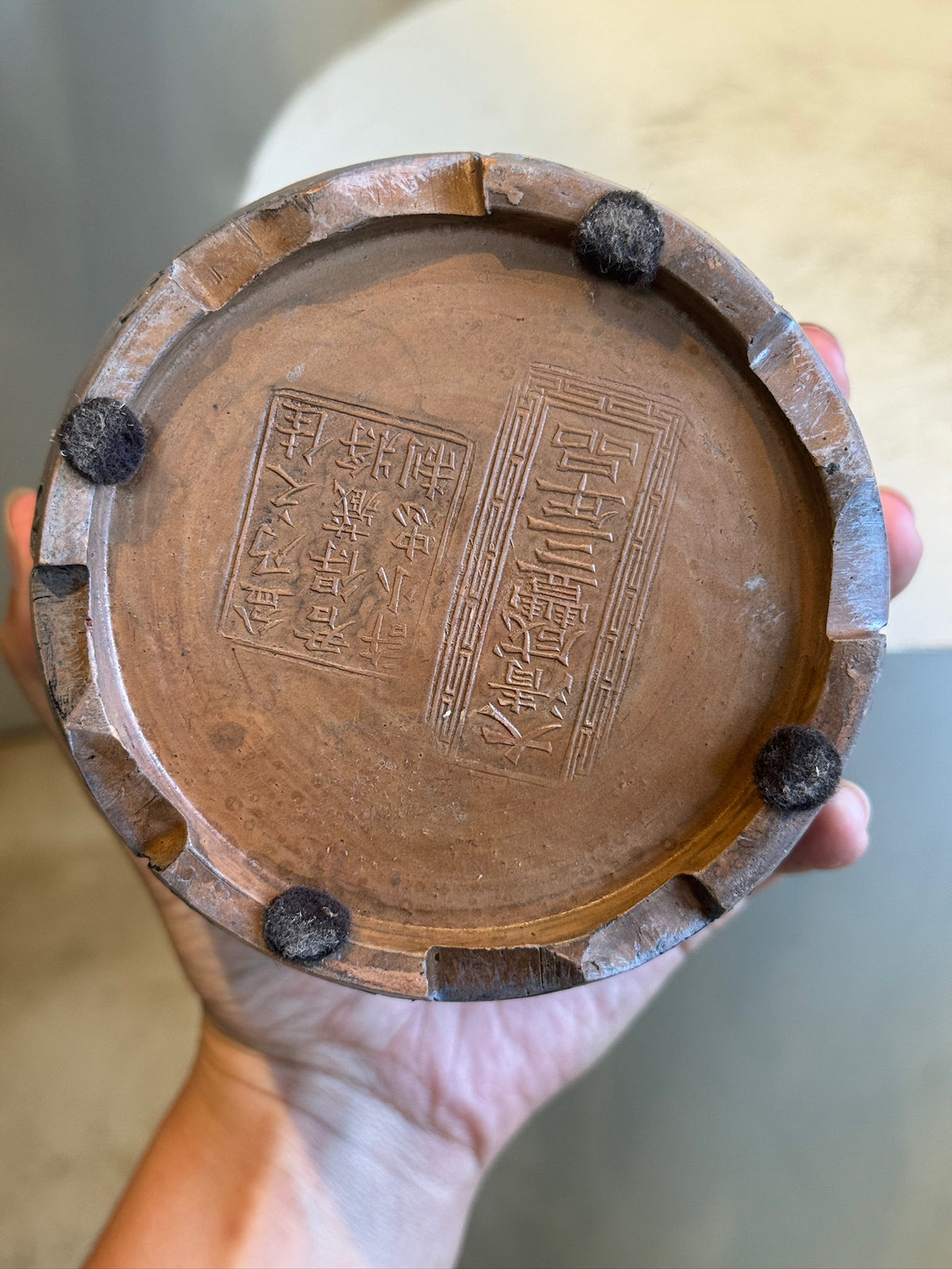 Antique Chinese clay jar with lid, featuring engraved calligraphy panels and brown patina, inspired by Qing Dynasty artistry — Hommes and Gardens, Objects Collection, Landscape Architect, Interior Designer, Outdoor Living, Art, Furniture, Objects, Best Gifts, Nature, Backyard, Yard, Outdoor Decorations, Home Decor, Home Design, Luxury Design.