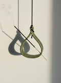Signature J.S. handcrafted ceramic wall planter with rod and green glaze, a vintage hanging decor piece combining rustic elegance and timeless artistry — Hommes and Gardens, Decorative Collection, Wallscape Collection, Home Decor, Landscape Architect, Interior Designer, Outdoor Living, Outdoor Decorations, Home Design, Luxury Design, Art, Furniture, Objects, Best Gifts, Nature, Backyard, Yard.