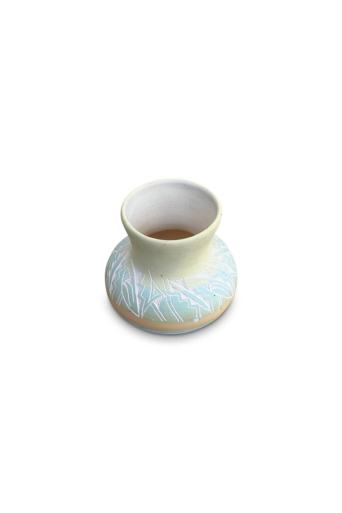 Signed Navajo pottery vase handcrafted with exquisite Native American design, blending earthy hues and cultural heritage — Hommes and Gardens, Pots + Vessels Collection, Landscape Architect, Interior Designer, Outdoor Living, Outdoor Decorations, Home Decor, Home Design, Luxury Design, Art, Furniture, Objects, Best Gifts, Nature, Backyard, Yard.