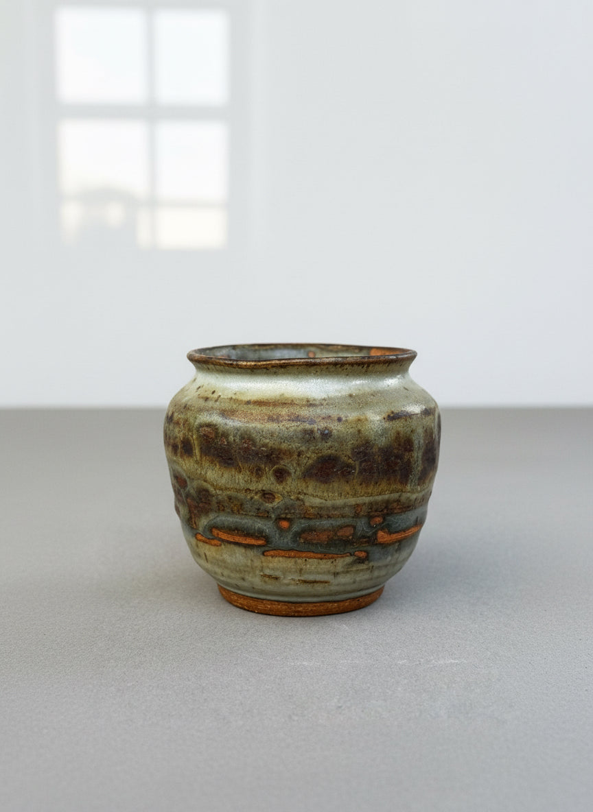 signed studio pottery urn vase P.S.E stoneware ash glaze finish